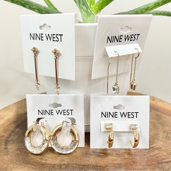 NWT Nine West 4 pairs of nine West Gold statement earrings dangling bundle - Picture 6 of 9